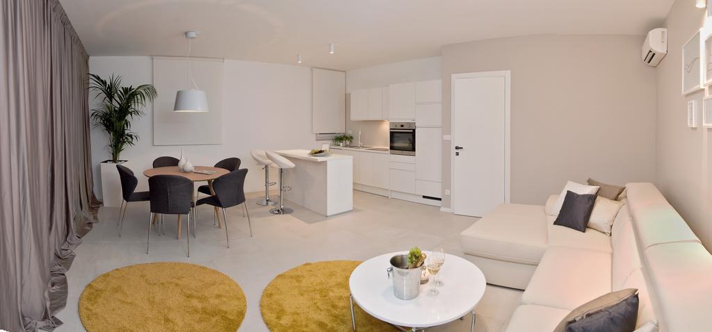 Apartments Deja Views Split Room photo